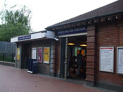 How to get to North Acton Station (Z) with public transport- About the place