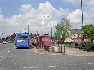 South Elmsall Bus Station, Wakefield, West Yorkshire'da Optare otobüsü 29 Mayıs 2009.jpg