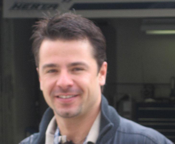 File:Oriol Servia 2010 Indy 500 Practice Day 7.JPG
