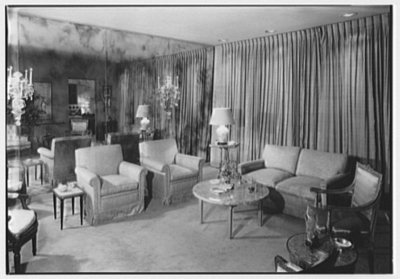 File:Patricia Murphy, residence in Manhasset, Long Island, New York. LOC gsc.5a16778.tif