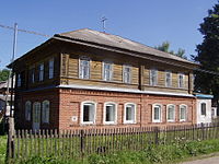 Գյուղացի Ֆ. Մոտովիլովի տունը (խորհրդային տարիներին դպրոց էր, իսկ 2010 թվականից՝ աղոթատուն)