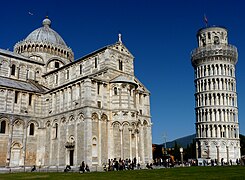 Torre inclinada de Pisa e a catedral de Pisa