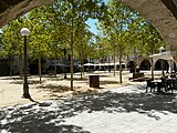 Català: Plaça Major, o la Plaça. Pl. Major (Banyoles). This is a photo of a historical area listed in the Spanish heritage register of Bienes de Interés Cultural under the reference RI-53-0000511. Object location 42° 07′ 05.05″ N, 2° 45′ 55.37″ E  View all coordinates using: OpenStreetMap