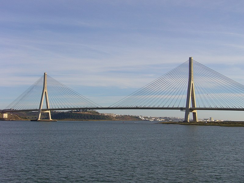 File:Puente Internacional 416.jpg