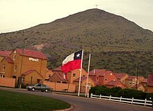 A new subdivision in Quilicura. Cerro Renca is in the background.