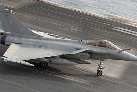 Tập_tin:Rafale-060427-N-2959L-196.jpg