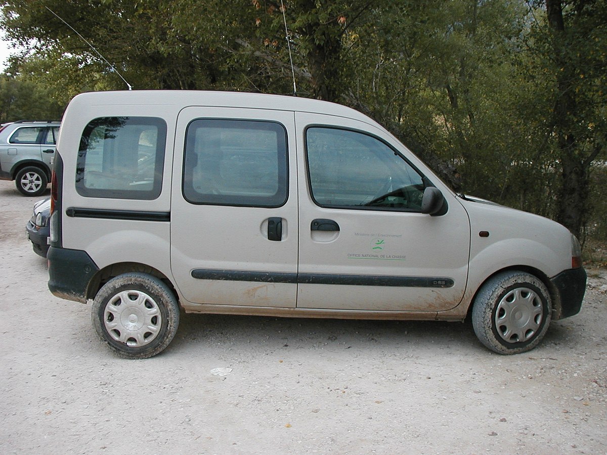 File:Renault Kangoo II front 20101017.jpg - Wikimedia Commons
