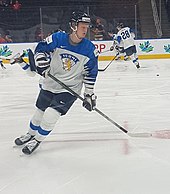 Luke Evangelista and Cal Foote debut for the Nashville Predators - A to Z  Sports