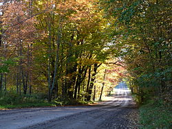 Rustic Road # 1, James Gölü yakınında