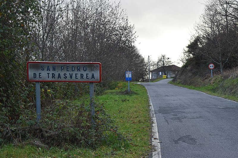 File:San Pedro de Trasverea, Trasestrada, Riós.jpg