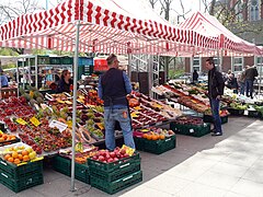 Schoneberg Winterfeldtplatz Markt-009.JPG