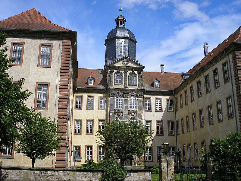 File:Schloss Friedrichswerth.JPG