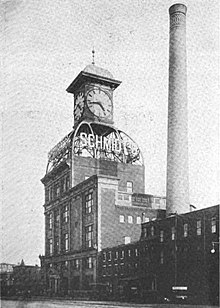 C. Schmidt & Sons Brew House, Philadelphia, 1914, Girard Avenue east of Second Street Schmidts brewhouse 1914.jpg