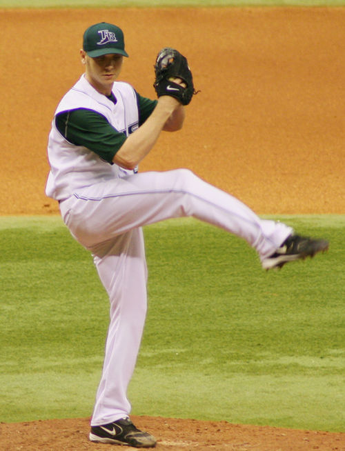 Kazmir pitching for the Tampa Bay Devil Rays in 2006