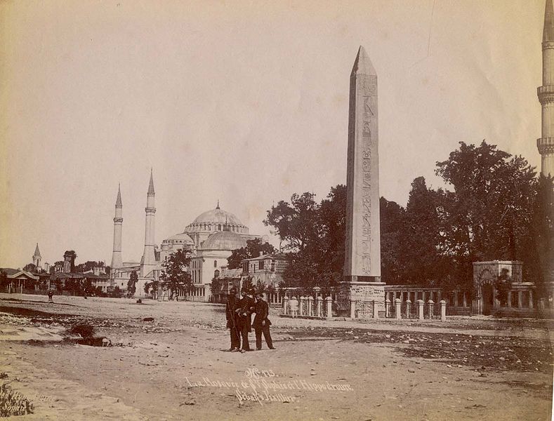 File:Sebah, Pascal (1823-1886) - n. 173 - La Mosquée de S.te Sophie et l'Hippodrome.jpg