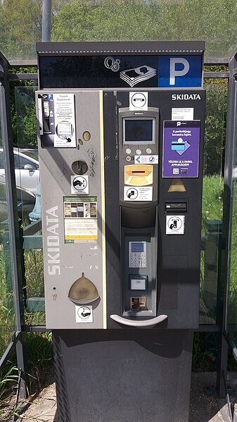 File:Skidata APM STD BASIC parking meter.jpg