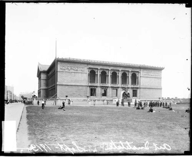 The original portion of the Art Institute of Chicago Building with Fountain of the Great Lakes
