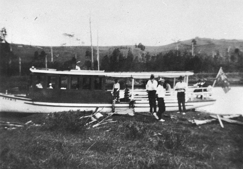 File:StateLibQld 1 395805 Ferry and passengers, Tweed River District, ca. 1926.jpg