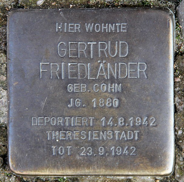 File:Stolperstein Cranachstr 58 (Schön) Gertrud Friedländer.jpg