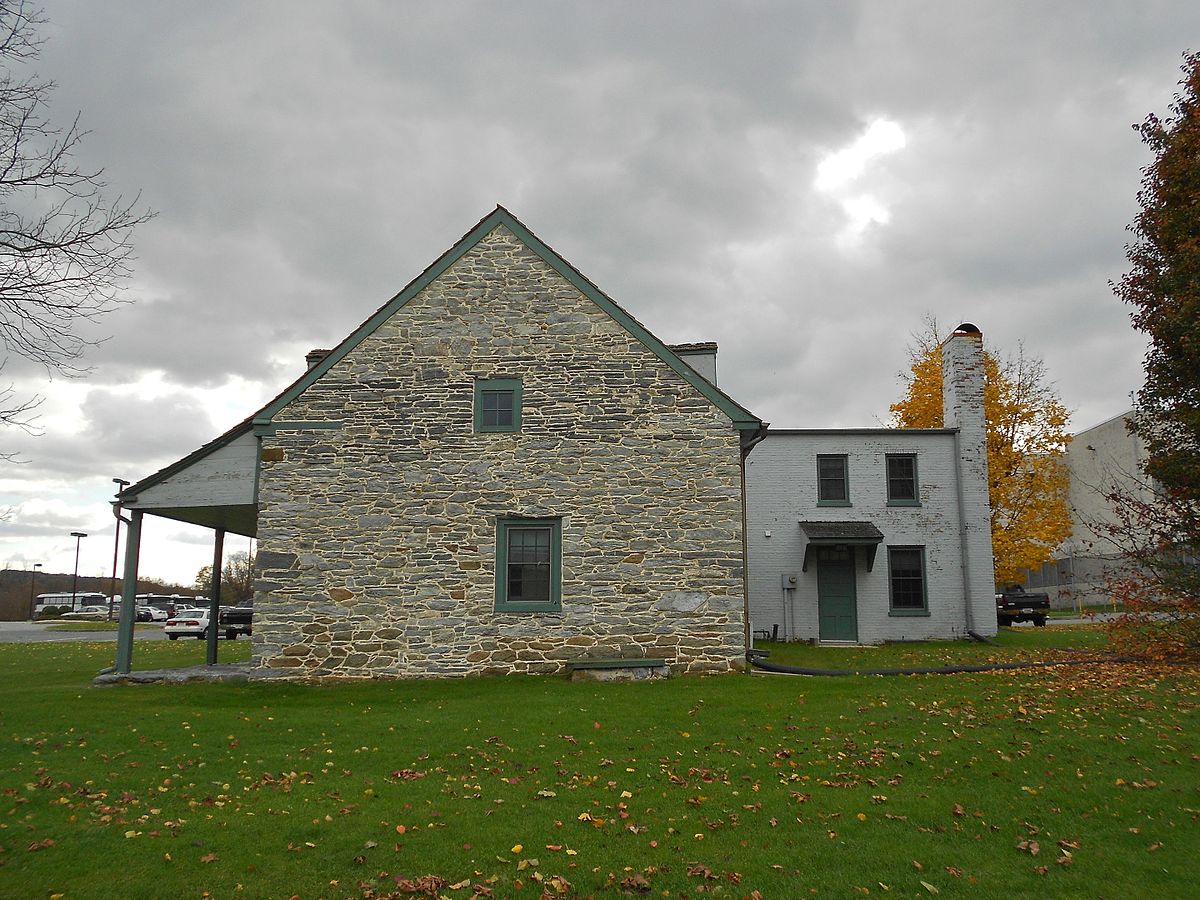 Strickler Family Farmhouse - Wikipedia