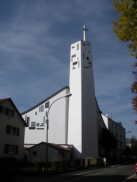 File:Stuttgart-Hohenheim Kath. St. Antoniuskirche.JPG