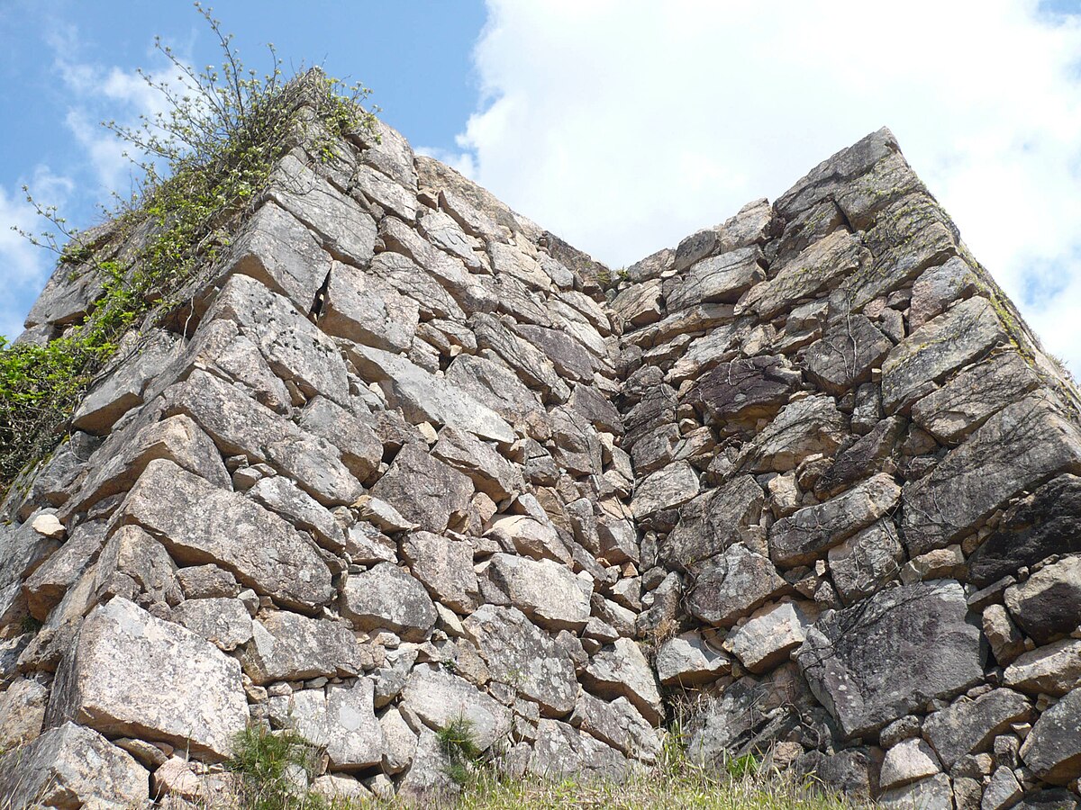 Takeda castle 33.jpg