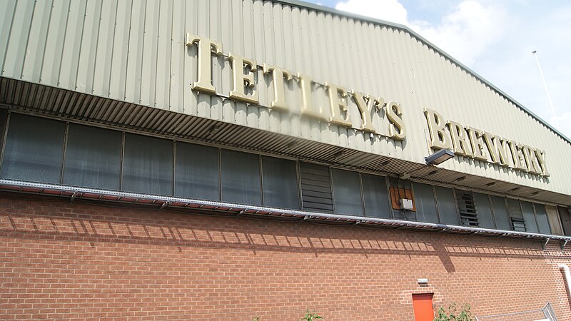 File:Tetley's brewery (southern elevation) 004.JPG