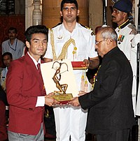The President, Shri Pranab Mukherjee presenting the Arjuna Award for the year-2016 to Shri Shiva Thapa for Boxing, in a glittering ceremony, at Rashtrapati Bhavan, in New Delhi on August 29, 2016.jpg