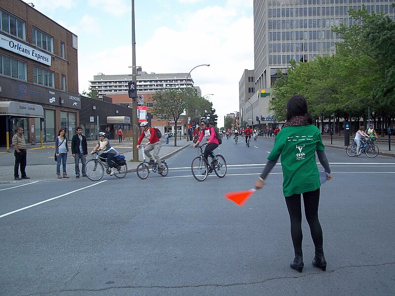 File:Tour ile Montreal 2012 - 05.jpg