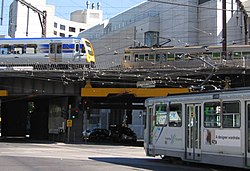 Tram-and-trains-in-melbourne.jpg