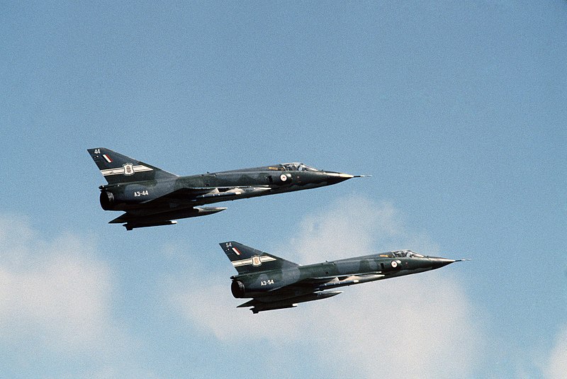 صورة:Two Mirage III of the Royal Australian Air Force.JPEG
