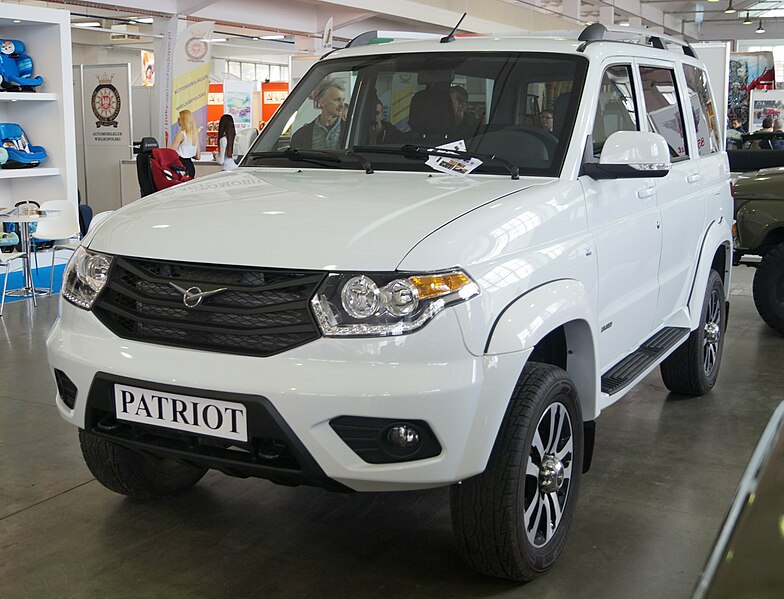 File:UAZ Patriot - przód(MSP16) (cropped).jpg