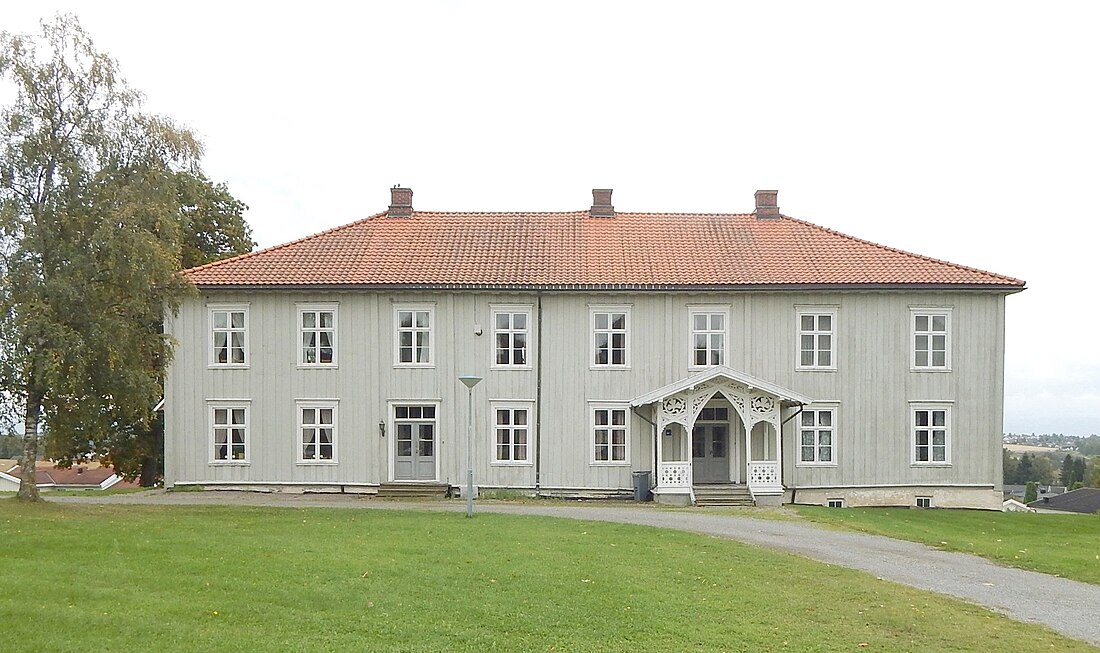 Vang prestegård (Hedmark)