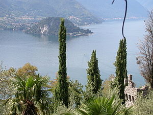 Vista desde la torre del castillo de Vezio