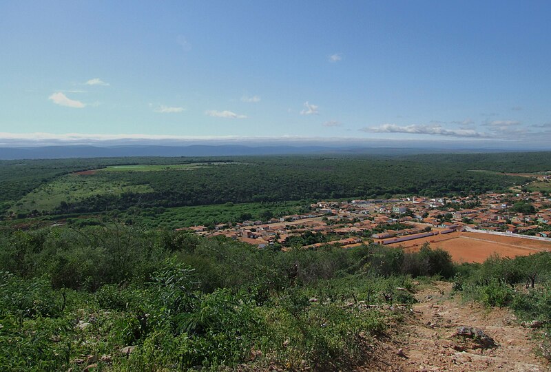 File:Vista aerea parcial de America Dourada, Bahia.jpg