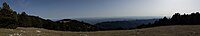 Vista des dels Rasos de Baix, als Rasos de Peguera, baixant per la carena cap a l'estació d'esquí. Vista mirant cap al sud.