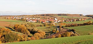 Schonungen Waldsachsen: Geografische Lage, Geschichte, Sehenswürdigkeiten