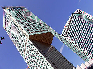 Warsaw modern buildings.jpg