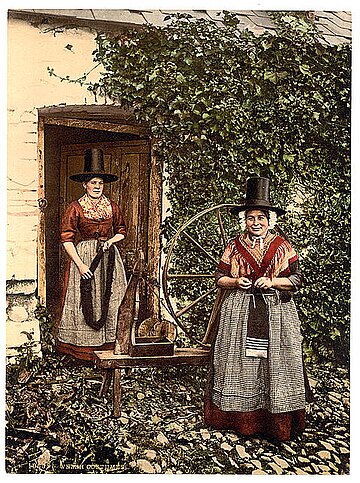 Traditional Welsh costume