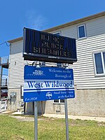 Entrance sign