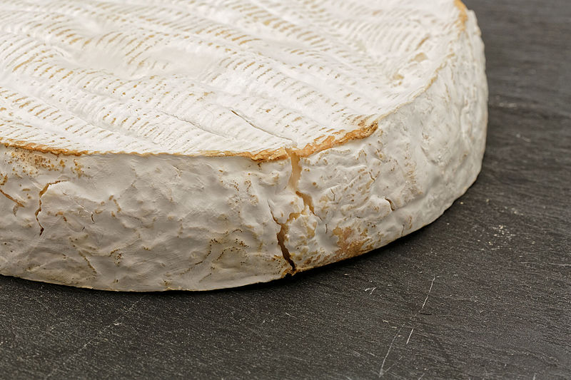 File:Wikicheese - Brie de chèvre - 20151024 - 014.jpg