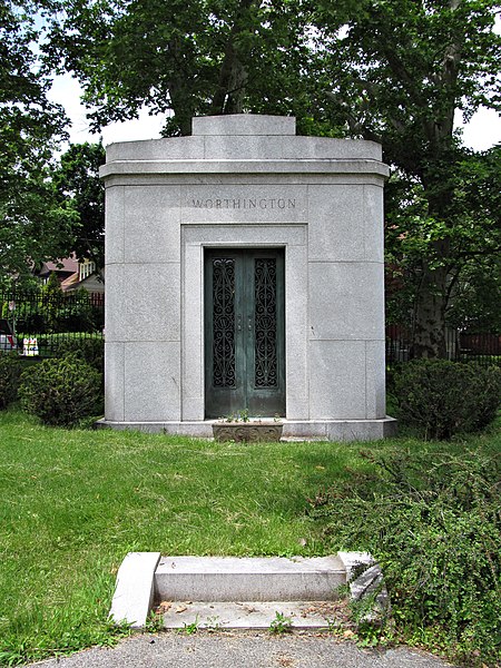 Worthington mausoleum