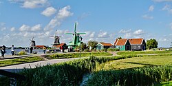 Větrné mlýny v Zaanse Schans