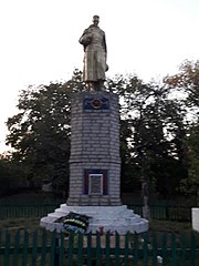 Братська могила радянських воїнів, пам’ятний знак полеглим воїнам-землякам в селі Ковалі.jpg