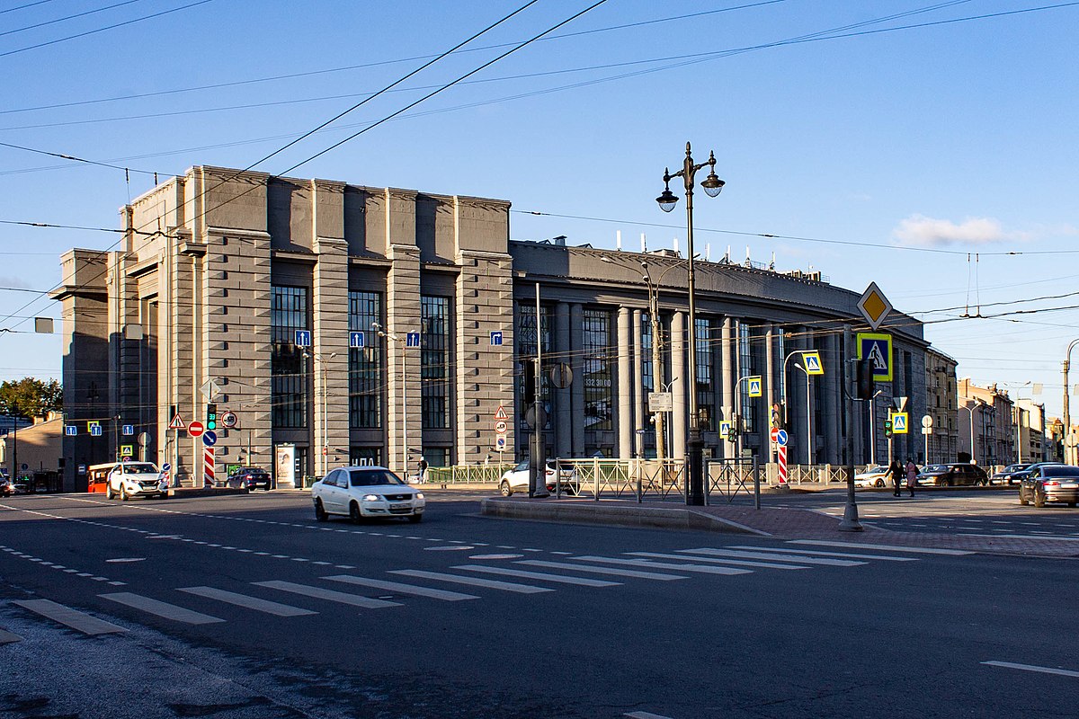 Фото на фрунзенской спб. Фрунзенский универмаг Санкт-Петербург. Питер Фрунзенский универмаг. Универмаг 1. Фрунзенский Универсам Купчино.