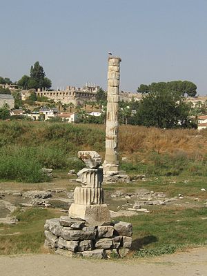 Artemidin Hram U Efezu: Artemidin hram u efesu
