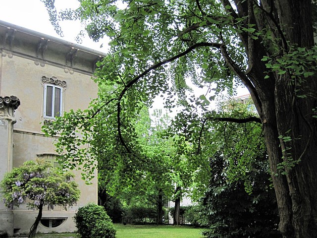 File:04_Villa_Melchiorri.jpg