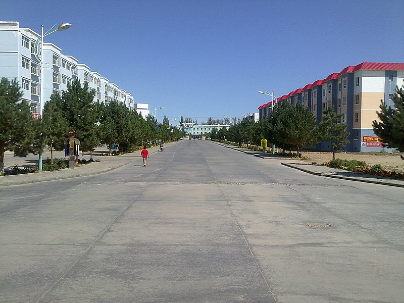 File:187团团部北面街道 - panoramio.jpg