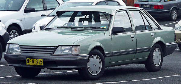 1984 Holden Commodore (VK) SL sedan