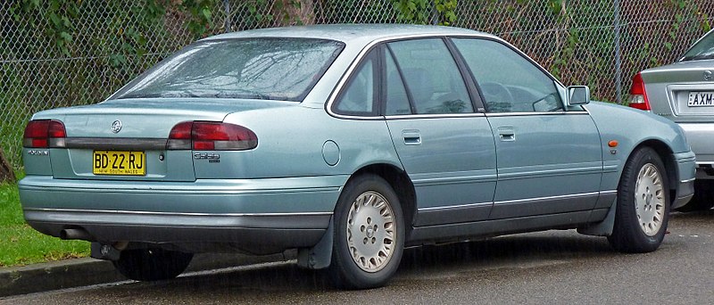 File:1996-1997 Holden VS II Calais sedan 05.jpg